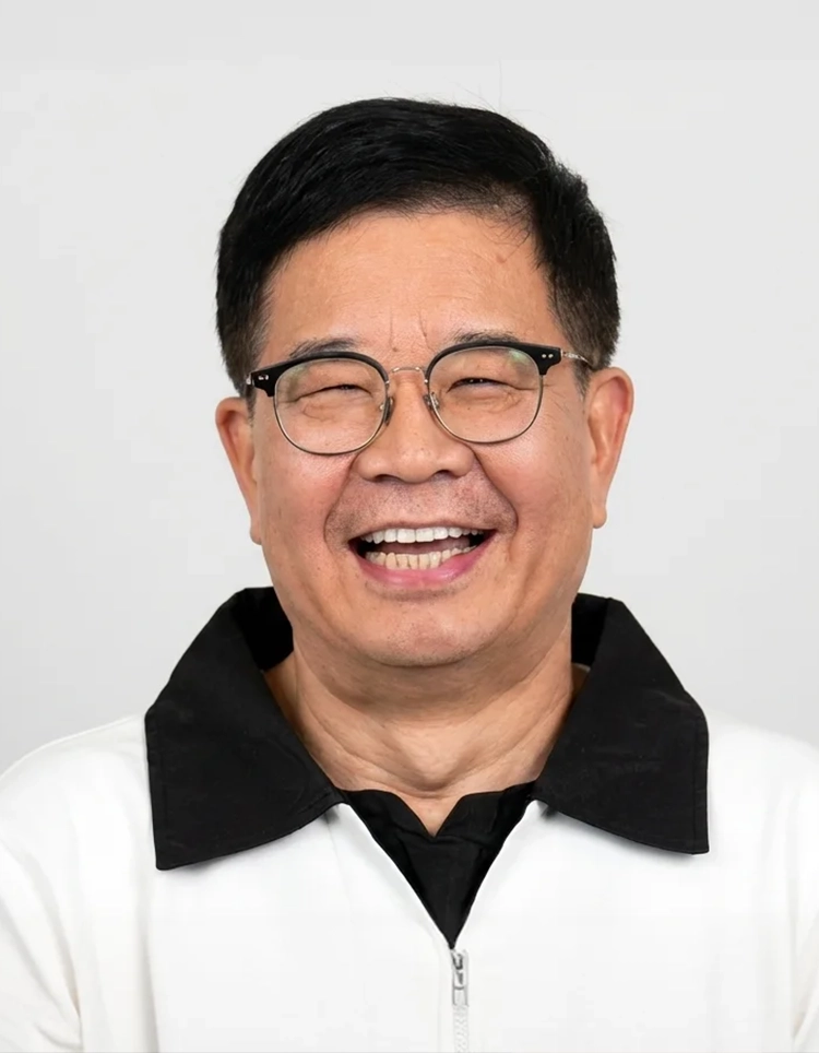 국제모아치과 김태훈 원장